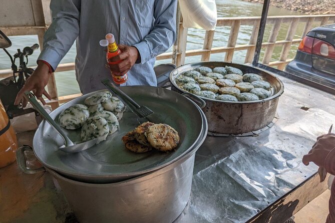 Siem Reap Food Tour By Local - Sticky rice, dessert, and a final drink near Wat Damnak