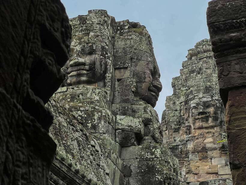 Siem Reap: Full Day Angkor Wat Temple Experience with Sunset - Starting at Angkor Thom and the South Gate