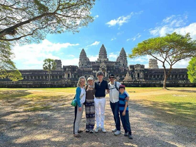 Siem Reap: Full Day Angkor Wat Temple Tour with Sunset - A full day built around Angkor’s essential temples