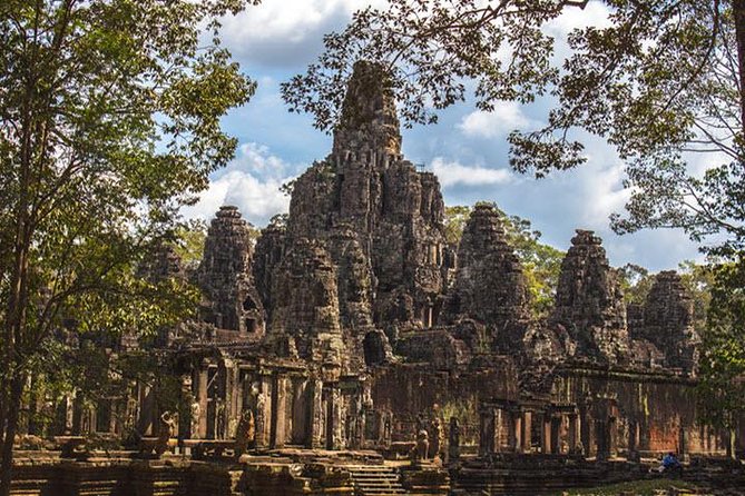 Siem Reap Full Day Angkor Wat Tour Small Group - Ta Prohm: roots, ruins, and a shorter final stop