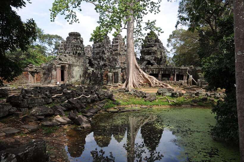 Siem Reap: Full-Day Tuk-Tuk Tour of Angkor Wat Temples - Pre Rup and Mebon shift the route east