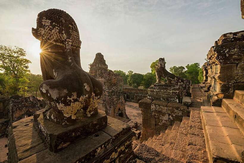 Siem Reap: Grand circle tour Sun set on bakeang hill & Guide - Guides, transport, and the practical rhythm