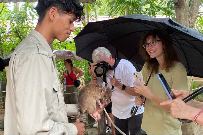 Siem Reap Guided Tour & Hero RATs at APOPO Visitor Center - Made in Cambodia Market puts local craft into the itinerary