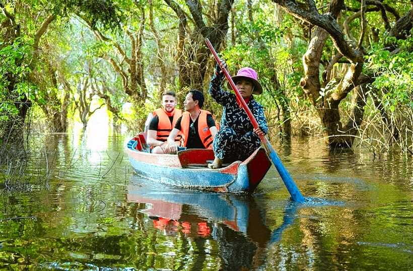 Siem Reap: Half-Day Kampong Phluk with Sunset, Boat & Guide - How the pace affects your afternoon