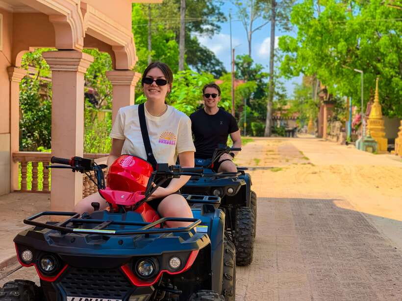 Siem Reap: Khmer Village and Fish Farm ATV Tour - The fish farm stop and Cambodia’s working countryside