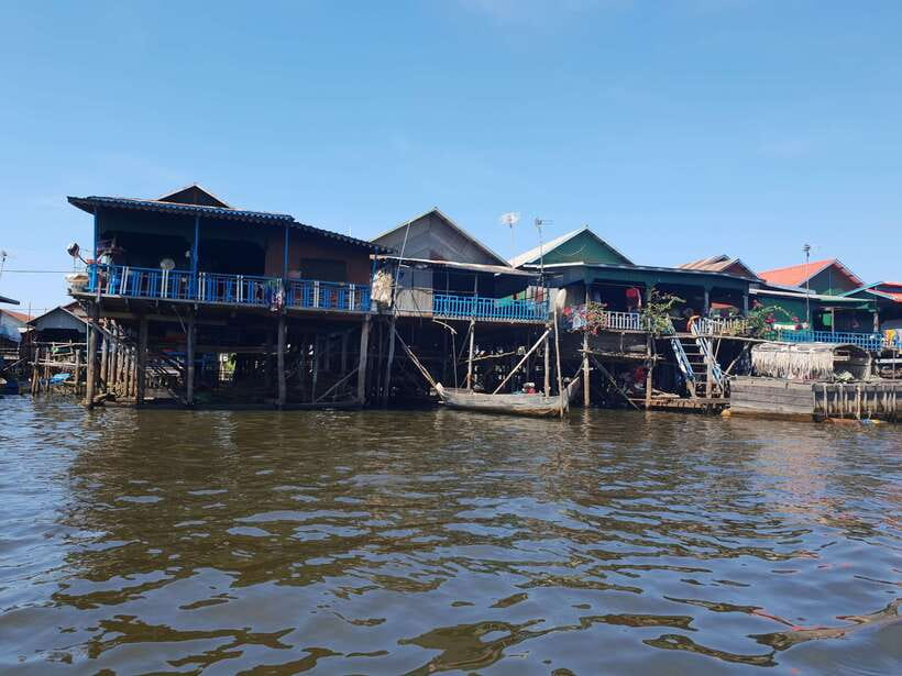Siem Reap: Kompong Khleang Floating Village Guided Tour - Why Kompong Khleang feels different from a quick lake stop