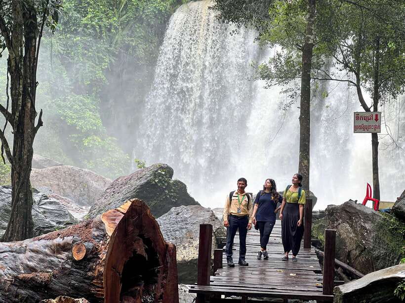 Siem Reap: Kulen Mountain Small Group Tour with Picnic Lunch - What the transport and guiding are really worth