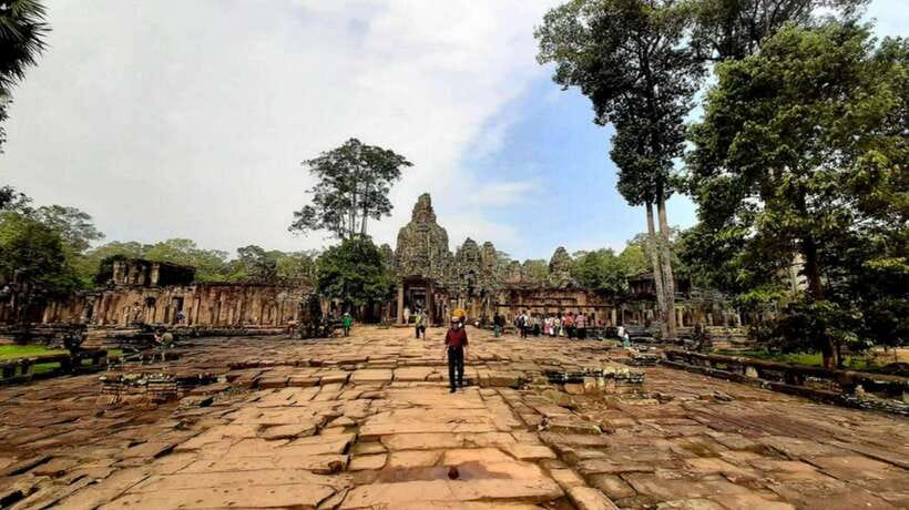 Siem Reap Private Car Charter with English Speaking Driver - Angkor Wat, Angkor Thom, and Bayon without transport hassle