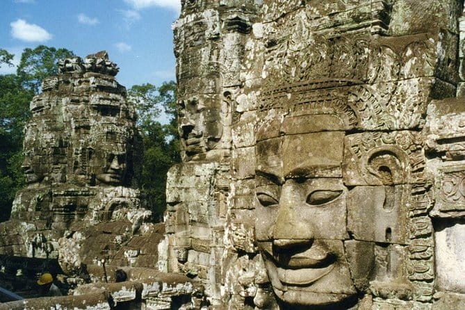 Siem Reap: Private Custom Angkor Wat Tour with Local Guide - Angkor Wat: allow three hours for the main event