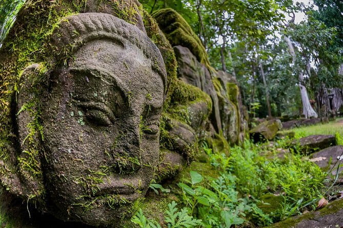 Siem Reap: Private Custom Angkor Wat Tour with Local Guide - Preah Palilay: a quieter half-hour stop