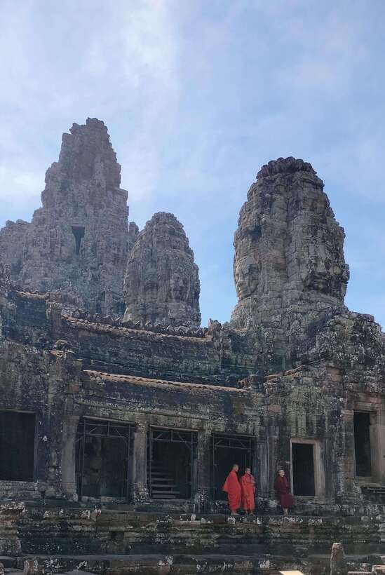 Siem Reap Private Tour: Angkor Wat Sunrise And Banteay Srei - Clothing, walking, and daily comfort
