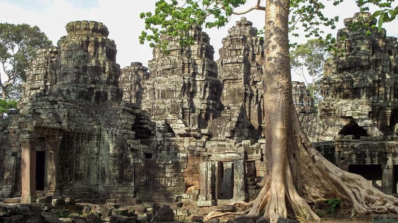 Siem Reap: Private Tour of Angkor Complex - Baphuon, Phimeanakas, and the royal center