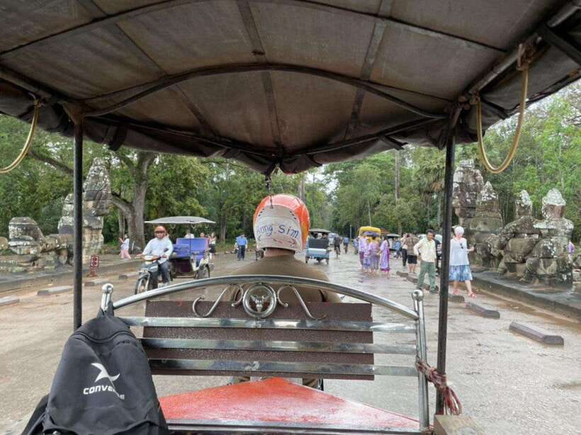 Siem Reap : Private Tuk-Tuk Tour of the Magnificent Temples. - Why a tuk-tuk works well around Angkor