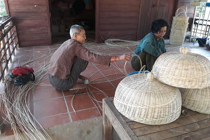 Siem Reap: Silk Farm & Countryside Offbeat Jeep Tour - Practical details before you book