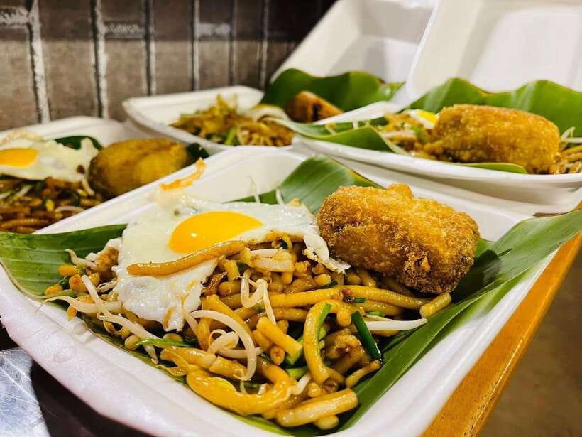 Siem Reap: Small Group Street Food Tour with Tuk-Tuk Ride - Should you book this Siem Reap food tour?