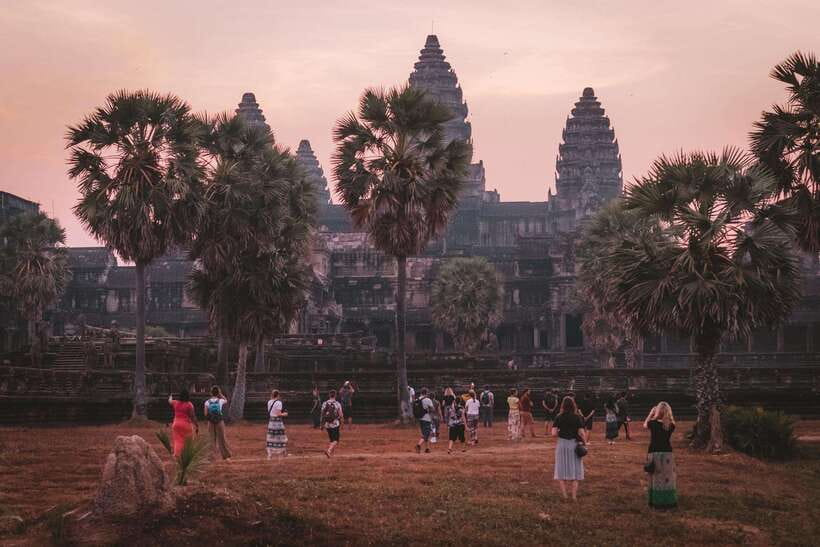 Siem Reap Sunrise Angkor Wat Temple Tour - Why the early start is worth it