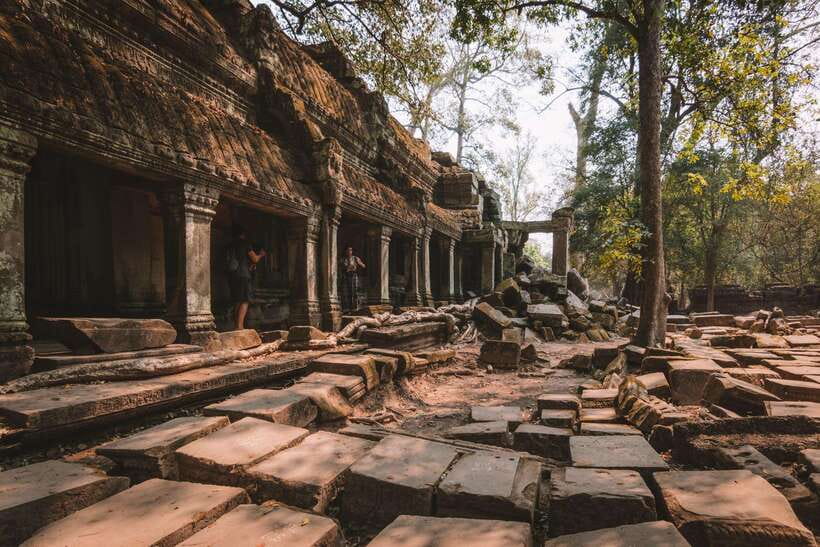 Siem Reap Sunrise Angkor Wat Temple Tour - Starting at Mad Monkey Siem Reap
