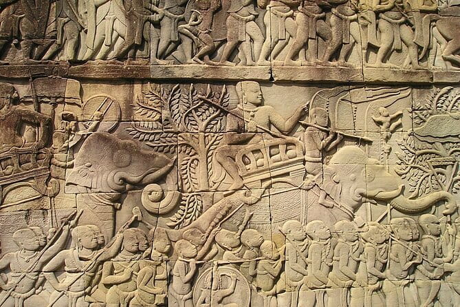 Siem Reap Sunrise Private Tour - The South Gate and the road into Angkor Thom