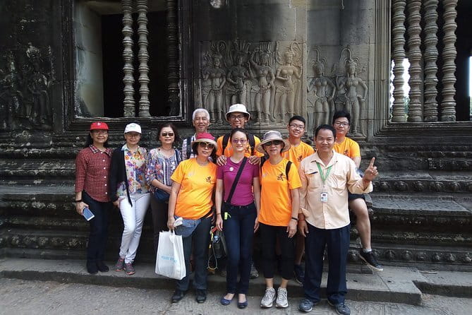 Siem Reap Temple Tuktuk Tour: Explore Angkor Wat and beyond. - Driver service or guided temple visit?