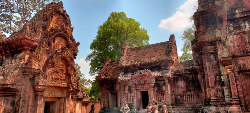 Siem Reap Tour Guide: Angkor Wat Sunrise Tour & Beng Mealea - What the $160 price really covers