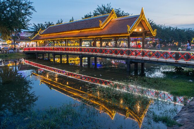 Siem Reap Walking Tour: Landmarks & Hidden Gems - Old Market and Pub Street in 25 minutes