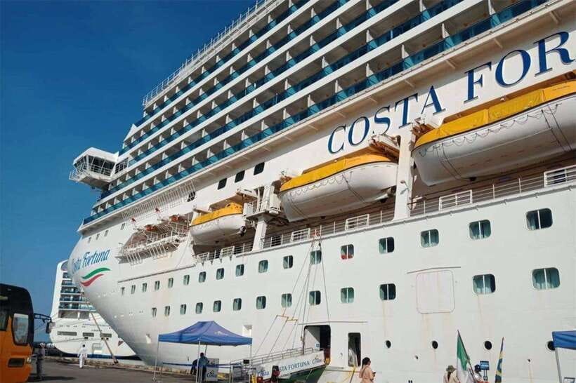 Sihanoukville City Tour for Cruise Passengers with 7 Stops - Guides are a major part of the value