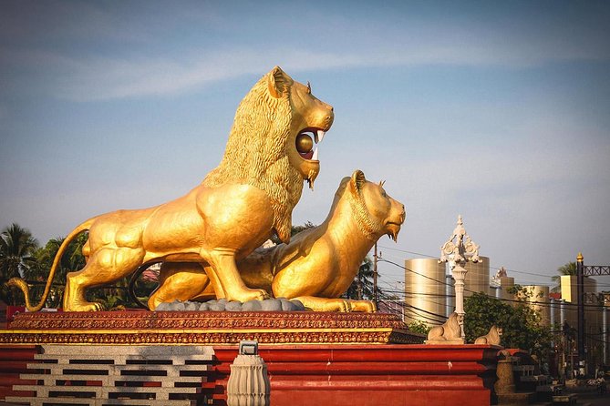 Sihanoukville Highlights Day Tour for Cruise Passengers - The Golden Lions and Preah Thong Neang Neak