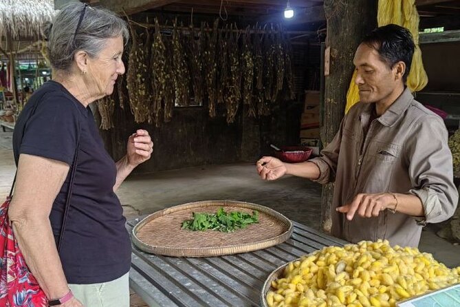 Silk Island Tuk Tuk Tour - Silk sarongs, krama, and the work of daily life