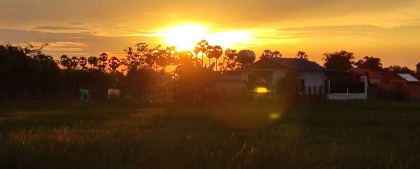 Small Group Countryside Sunset Bike Tours - Meeting villagers instead of just passing through