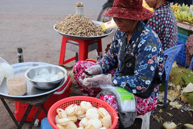 Street Food Tasting Tour including Dinner - What dinner includes for $39