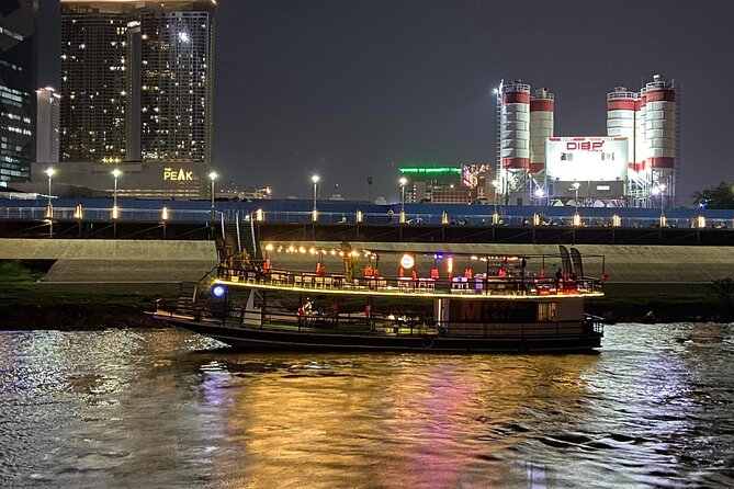 Sunset Cruise-Unlimited Beers-Sodas-BBQ buffet-Fruit platter - Boarding near the shoreline