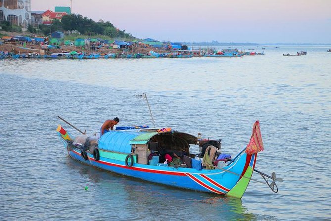 Sunset Cruise with unlimited beer & soft drinks -English speaking guide on board - Practical details that affect your evening