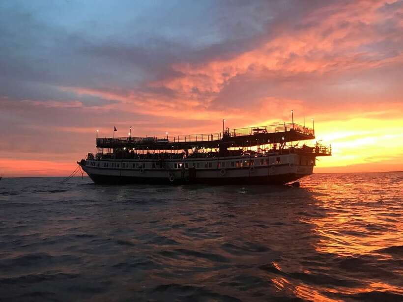 Sunset Dinner Tour: Tonle Sap Lake Floating Village - Key points at a glance