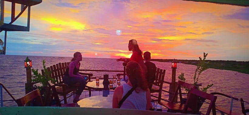 Sunset Dinner Tour: Tonle Sap Lake Floating Village - Who should book this Tonle Sap outing?