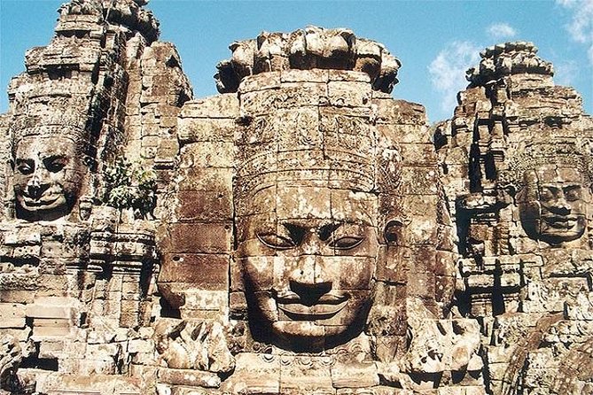 The Angkor Temples from Sunrise by Tuk Tuk - Heat, clothing, and walking
