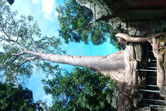 The Magnificent Angkor Wat - Guide Ra and the human side of the tour