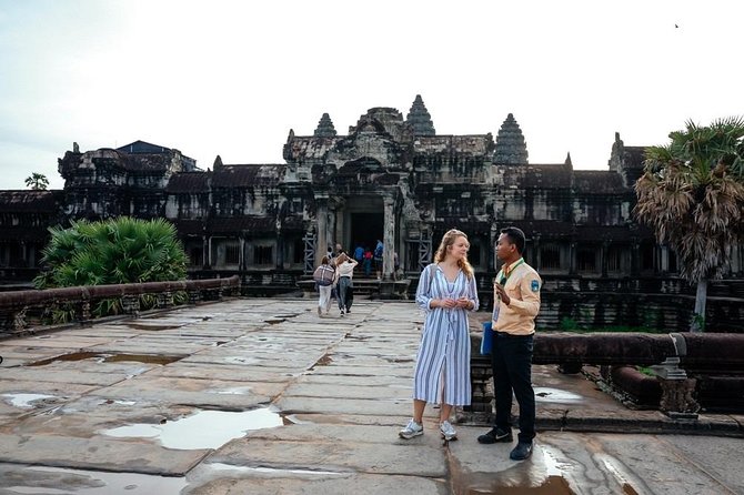 The Ultimate Angkor Wat Temple Private Day Trip - Why a Local Guide Makes a Difference