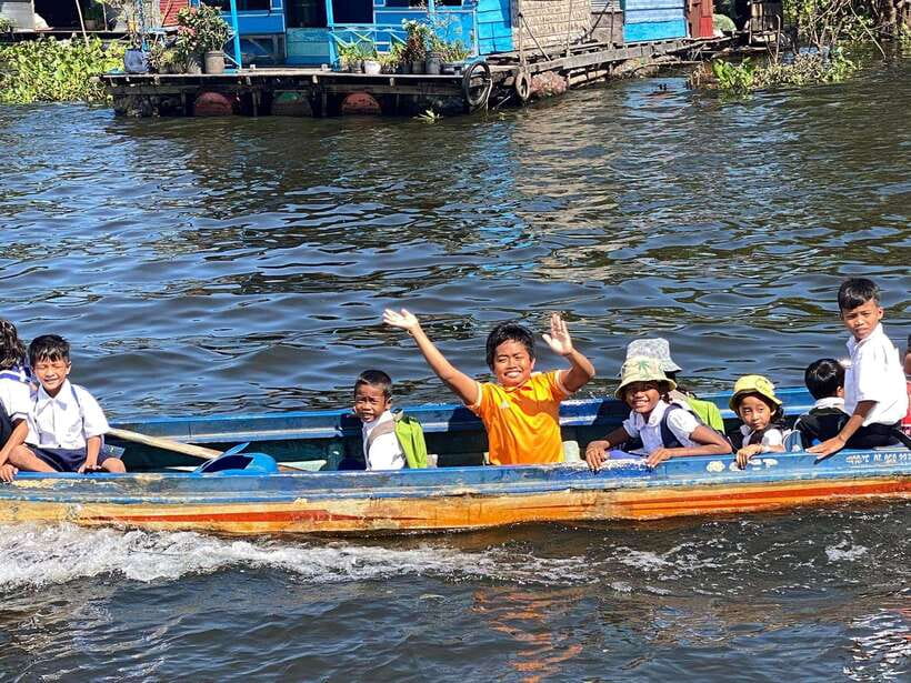 Tonle sap, Kompong Phluk (Floating village) - Arriving at the floating village