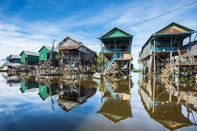 Tonle Sap Lake & Kampong Phluk Village Half-Day Tour - Walking through the village