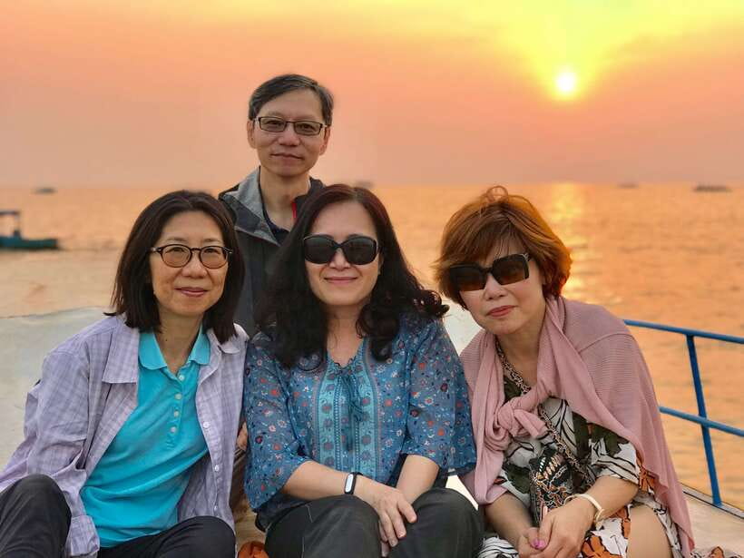 Tonle Sap Tour of Kompong Phluk Village & Evening Food tour - Leaving Siem Reap between 2:30 and 3:00 PM