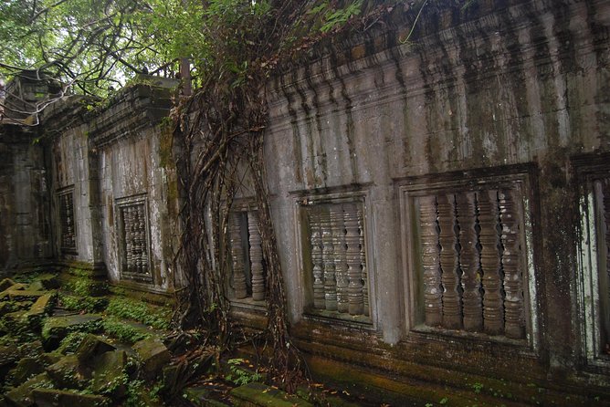 Two Days Angkor Wat Park-Beng Mealea and Kampong Phluk Village - Kampong Phluk: A Change from Stone to Water