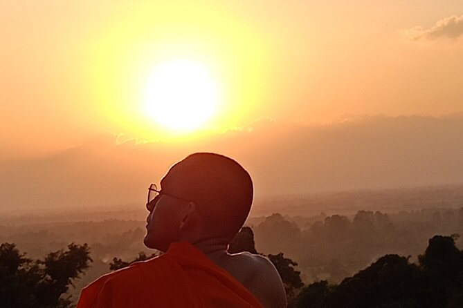 Unveiling 2 Days Private Angkor Wat/Beyond In Sunrise/Sunset Tour - Choosing between Pre Rup and Phnom Bakheng for sunset