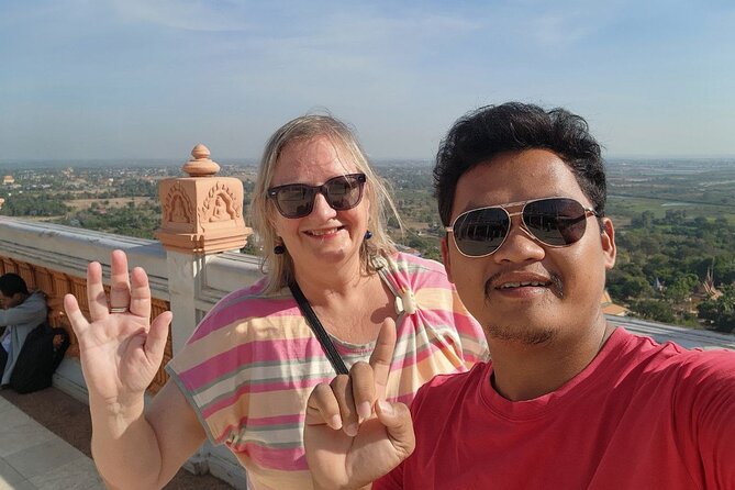 Visit Phnom Udong and Silk Island by Khmer Traditional Tuk-Tuk - Crossing the Mekong to Silk Island